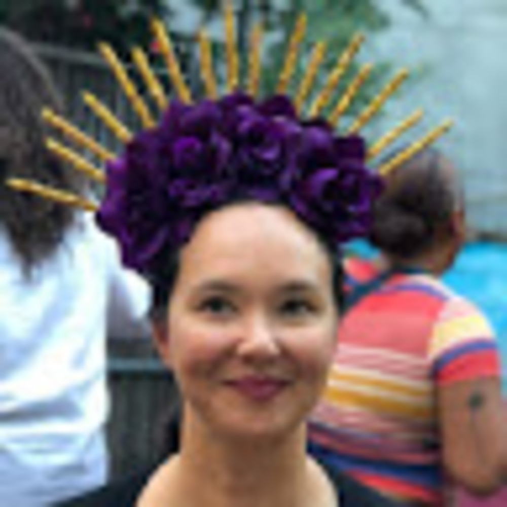 Meet your Posher, Thea